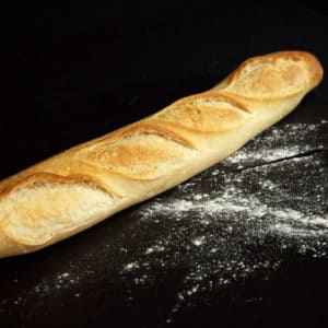 baguette classique pain artisanal boulangerie le 18.6 Pau